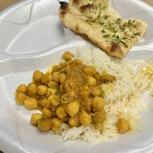 Delivery - Chana masala, rice, chili naan