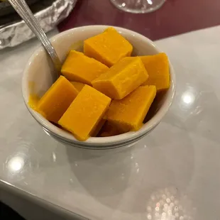 Mango ice cream