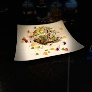 Aloo Tikki Chaat
