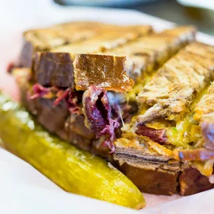 The all-star Classic Reuben!