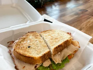 Alexander's Market & Deli