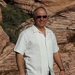 Rob M.