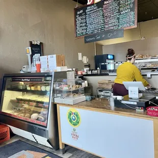 sushi and sashimi, interior