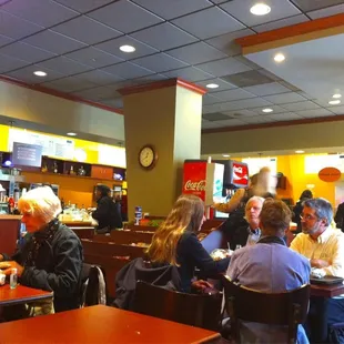Lunch rush is manageable