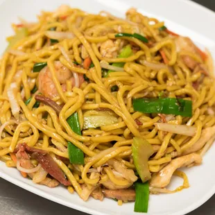 Combination Lo Mein