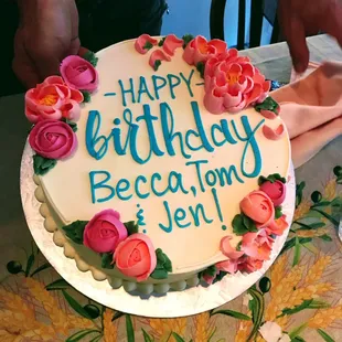 Personalized cake!!