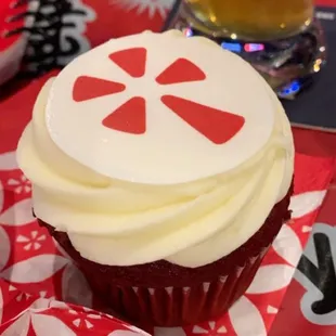 Yelp Elite event with the cutest and moist cupcakes!
