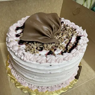 Italian Cream and Blackberry Cake