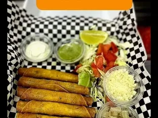 El Super Taco Restaurant