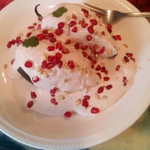Chiles En Nogada