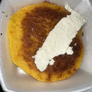 Sweet arepa with cheese