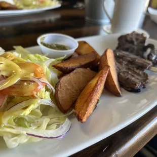 Grilled Sirloin Steak with Chimichurri Sauce/Churrasco Delicias