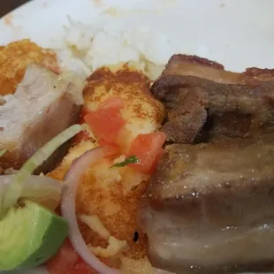 chicken wings and fried chicken, food