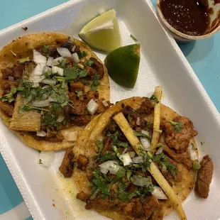 Tacos al pastor