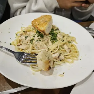 Chicken alfredo! Yum!