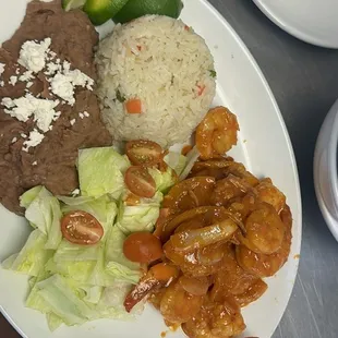 Camarones a la diabla Spicy shrimp