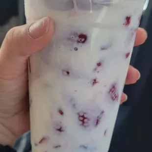 Strawberry and cream Min