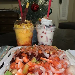 Mangoneada, fresas con crema and tostilocos with all the works!
