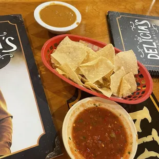 Chips, salsa and beans