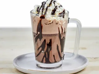 Cravings And More Bakery