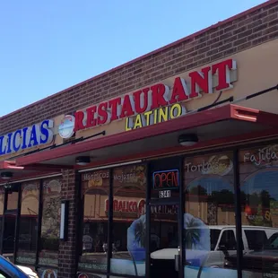 Delicias Restaurante Latino exterior. (Next door to Shoe Show)