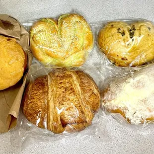 Custard bun, Buko pandan, croissant, sweet cream bun