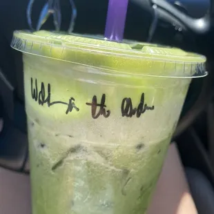 Walk in the Garden Juice 186 / 238 cal.