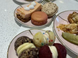 Sips & Sweets