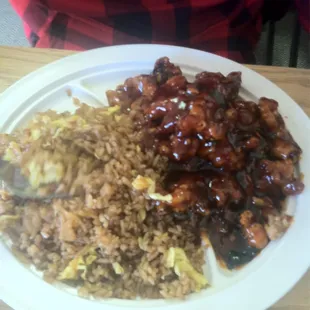 Best orange chicken here.