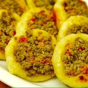 Sefee7a - middle eastern meat pastry