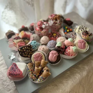 a tray of cupcakes