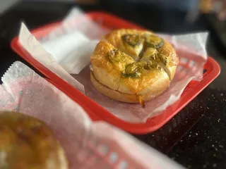 Posh Bagel