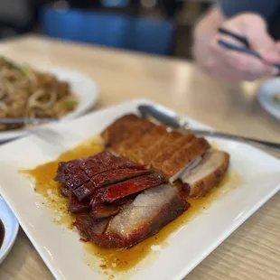 2 Delicacy Plate: honey bbq pork and roasted pork