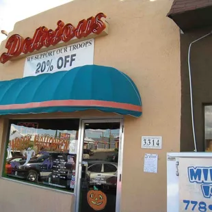 Delicious Store Front