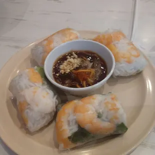 Shrimp spring rolls