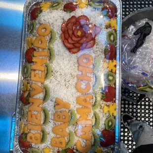 Bionico or fresas con crema party tray