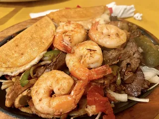 El Guacamole Mexican Grill - Blanco