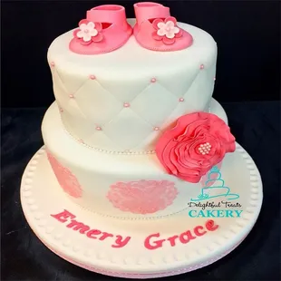 Baby shower cake