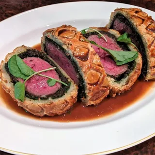 WAGYU BEEF WELLINGTON
