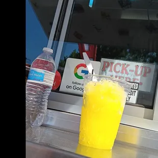 Pineapple snocone