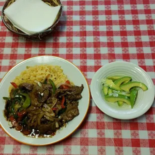 ramen and noodles, food