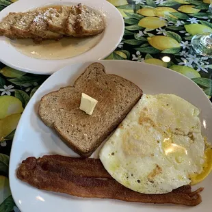 Breakfast with French Toast