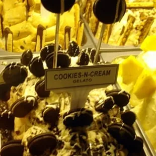 a display of cookies and cream