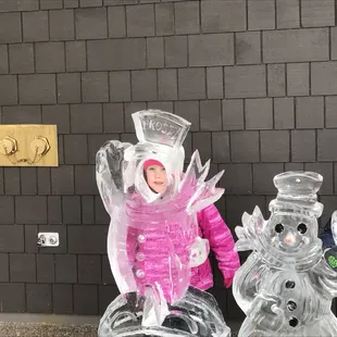 Dellwood winter fest ice carvings
