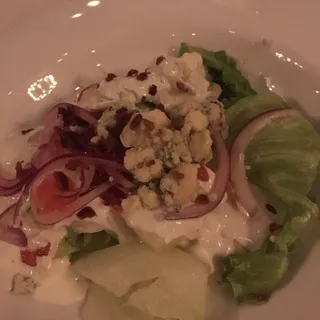 3 Leaves Caesar Salad