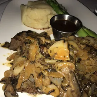 Steamed Jumbo Asparagus