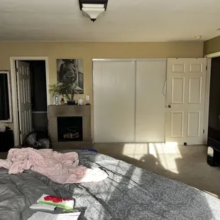 Master Bedroom (Before)