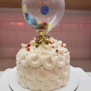 4in personal Red Velvet cake.