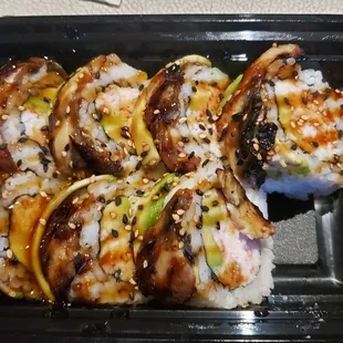 Dragon Roll, standard by which all restaurants are held.