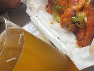 Lynn's Entree's & Catering